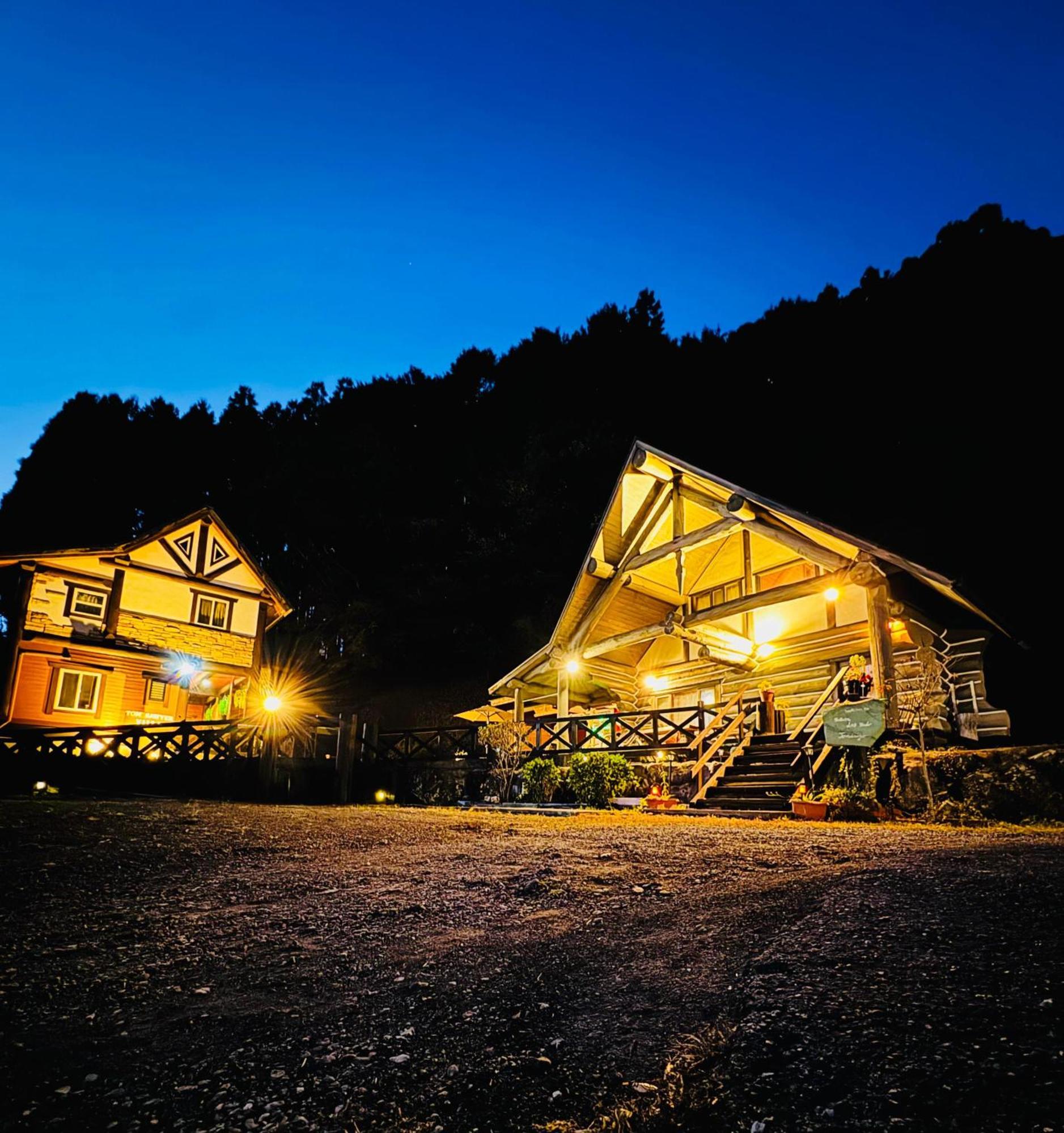 Yufuin Log House No Yado Tom Sawyer酒店 外观 照片